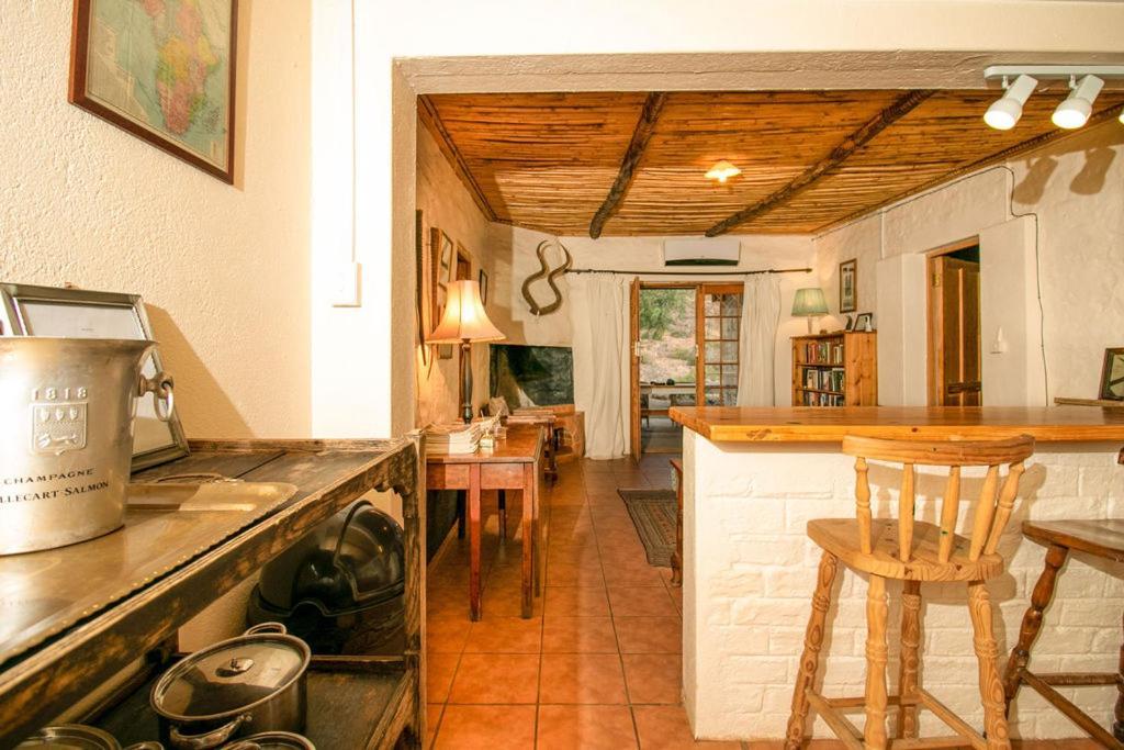 Ironstone Cottage Graaff-Reinet エクステリア 写真