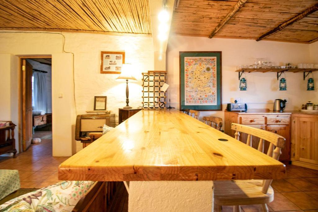 Ironstone Cottage Graaff-Reinet エクステリア 写真
